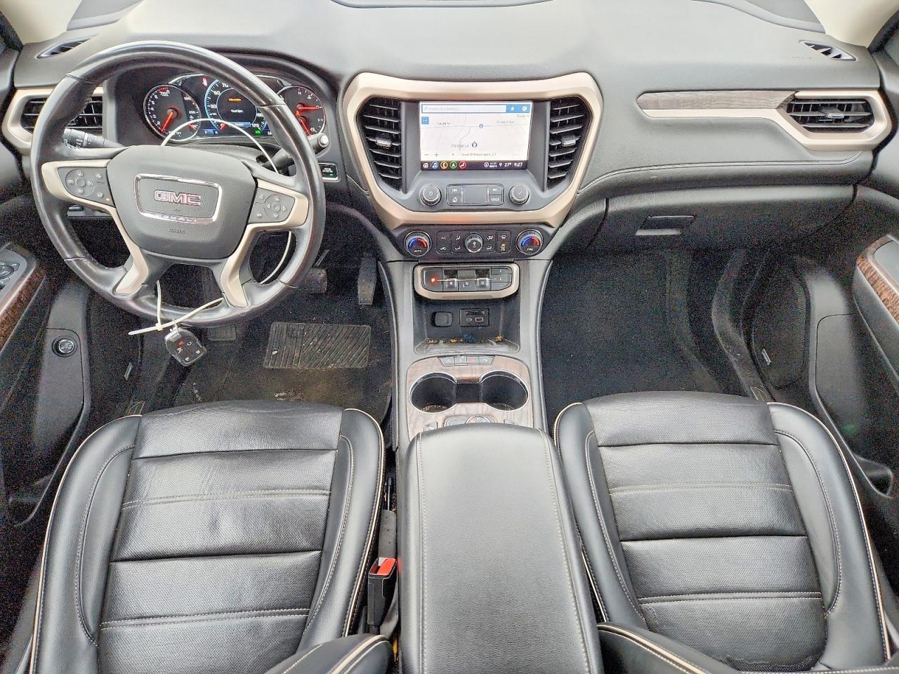 2022 GMC Acadia Denali