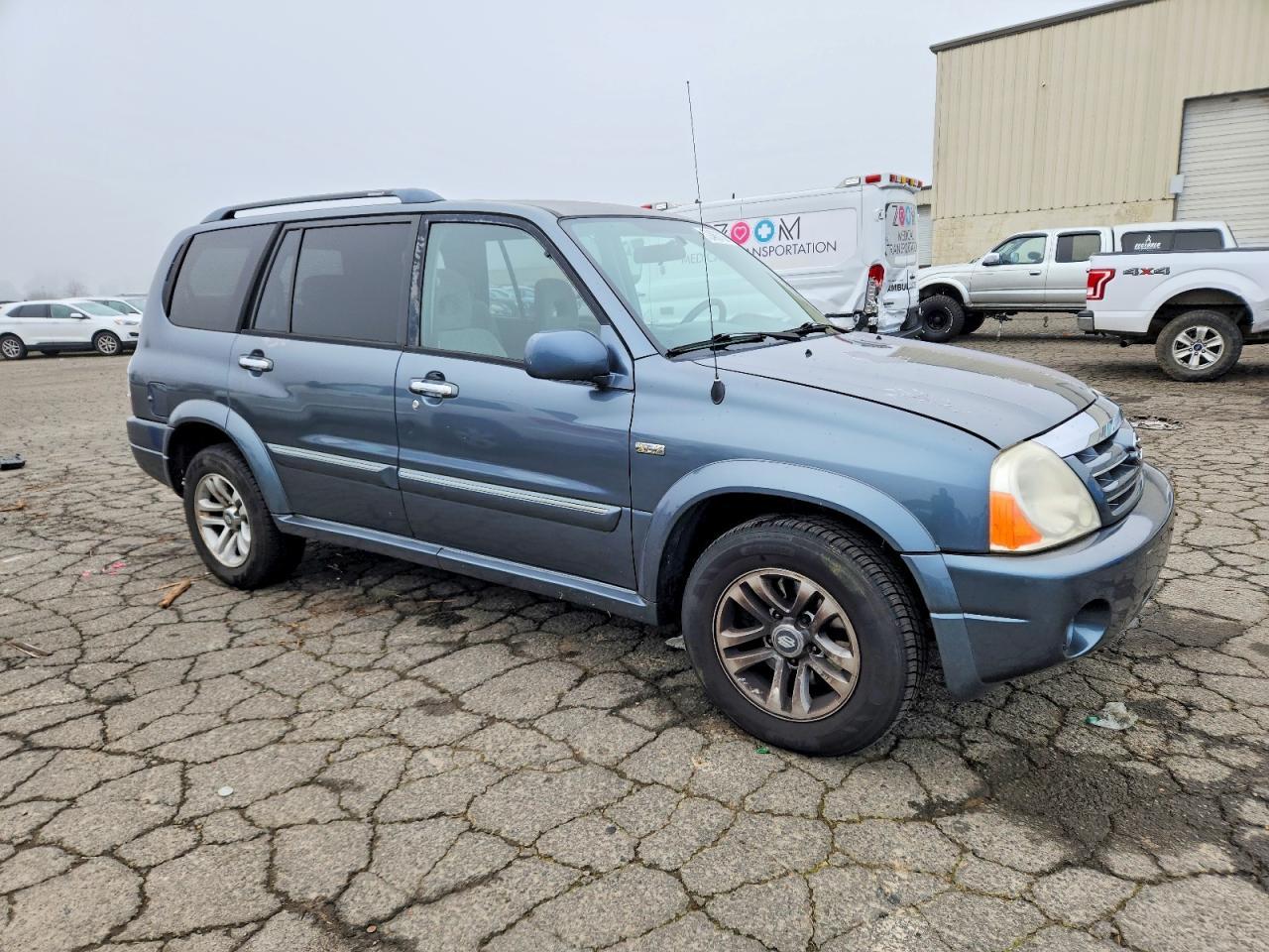 2004 Suzuki XL7 ex