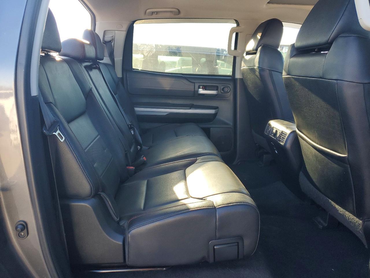 2021 Toyota Tundra Crewmax SR5