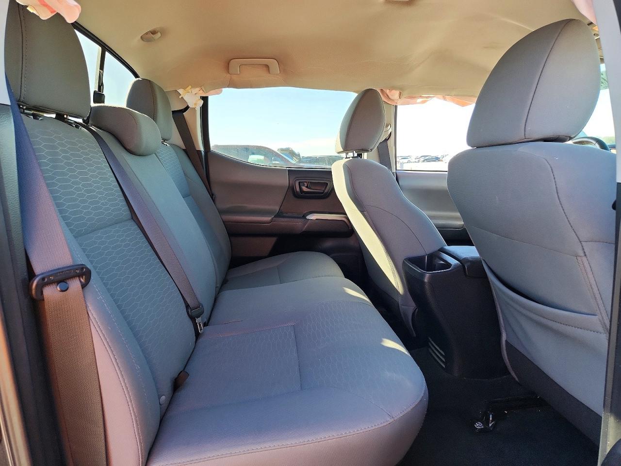 2017 Toyota Tacoma SR5 V6