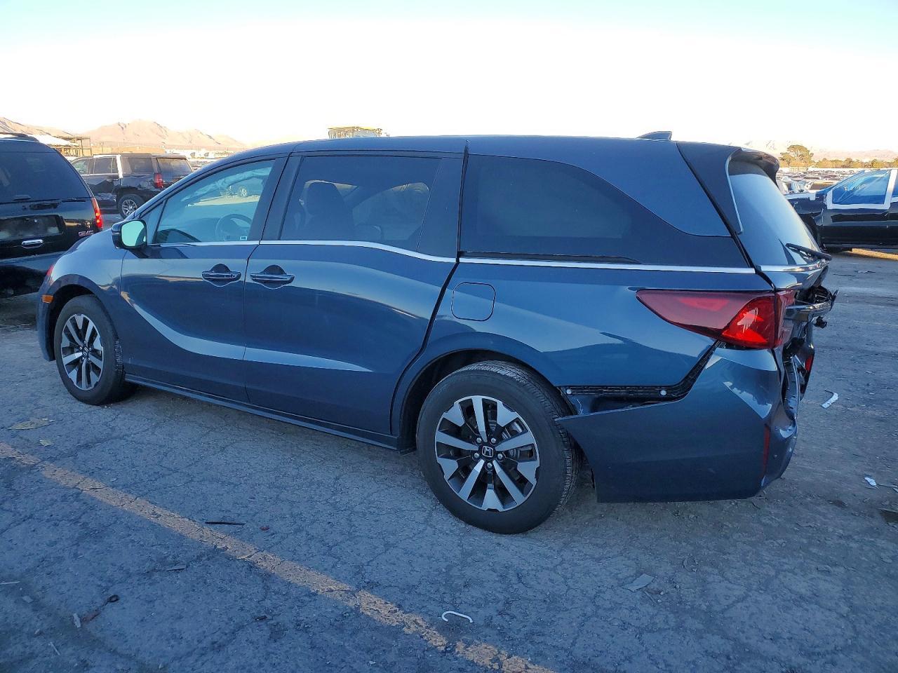 2025 Honda Odyssey exl