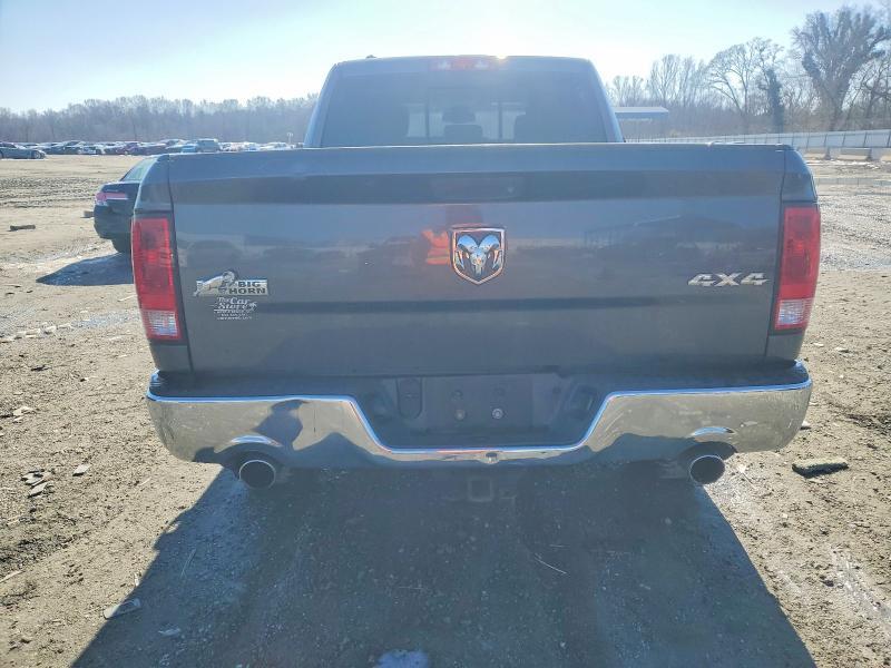 2015 Dodge Ram 1500 slt