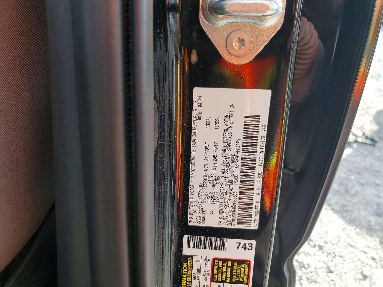 2024 Toyota Tacoma SR5