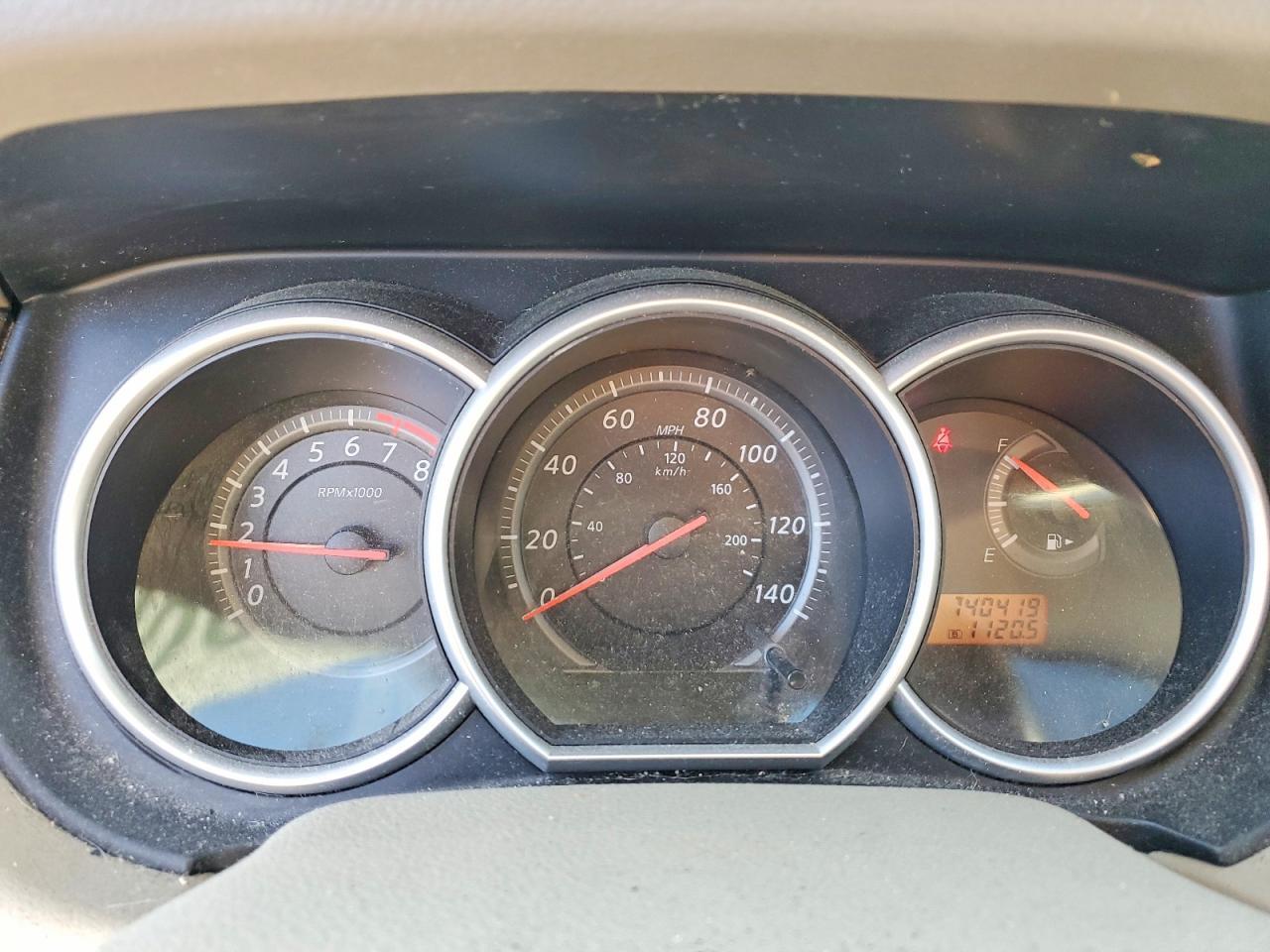2012 Nissan Versa s