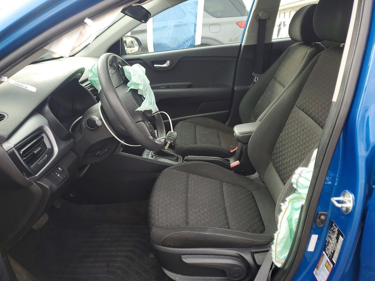 2021 KIA Rio lx