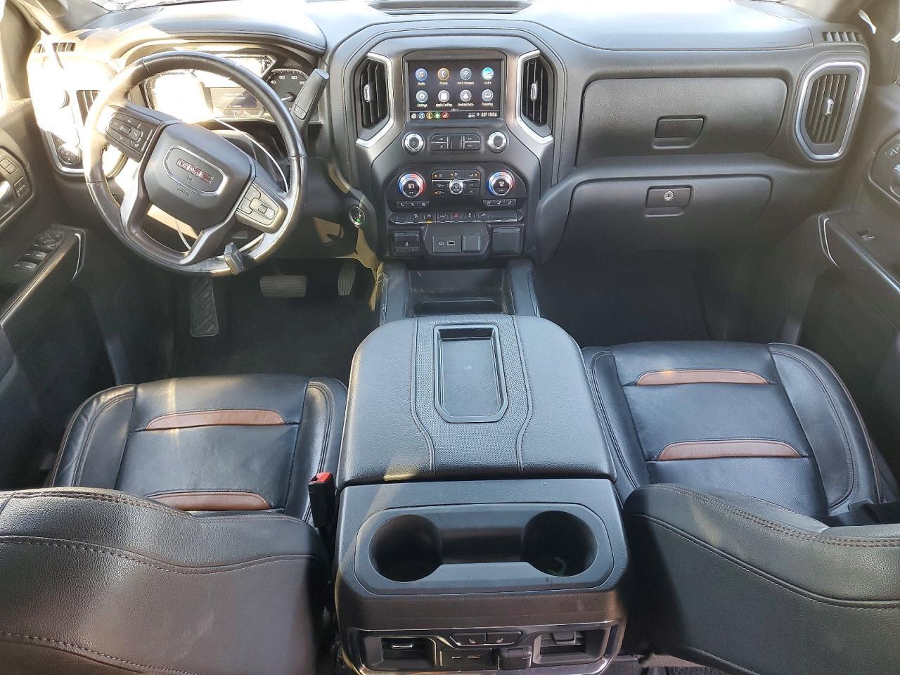 2021 GMC Sierra K1500 AT4