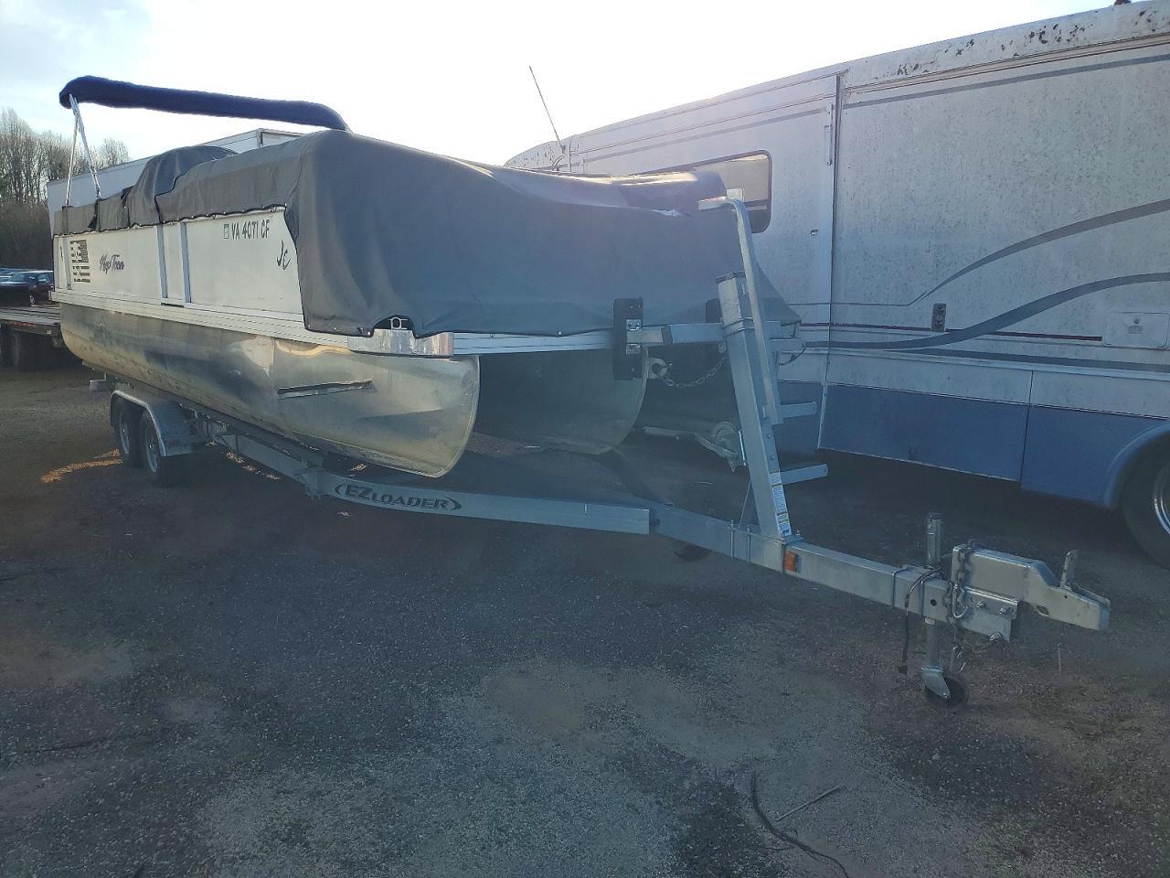 2009 J.c. Pontoons Boat-Boat