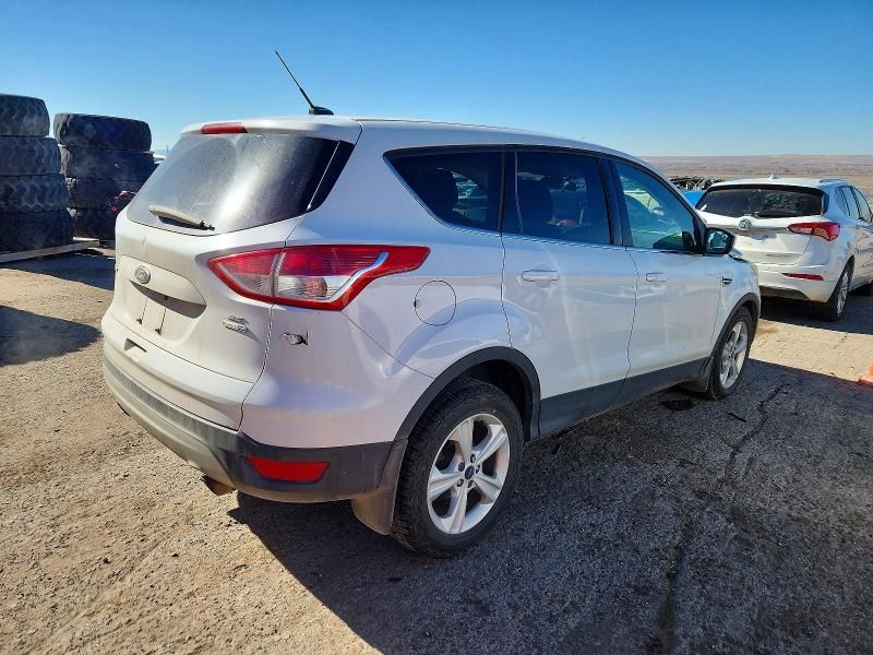 2016 Ford Escape se
