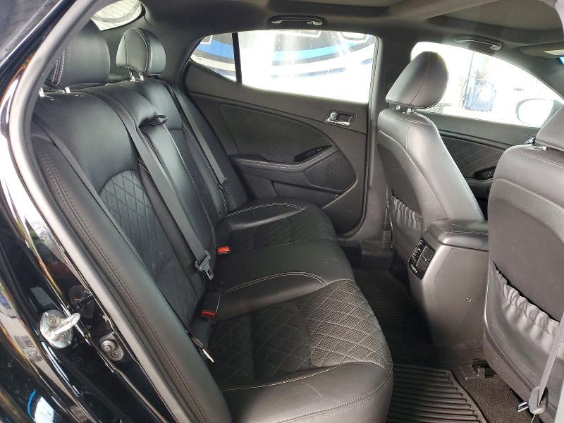 2015 KIA Optima sx
