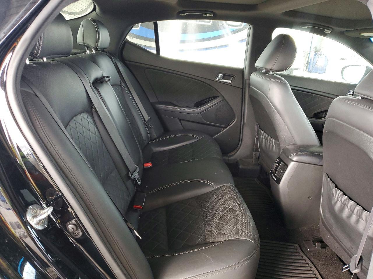 2015 KIA Optima sx