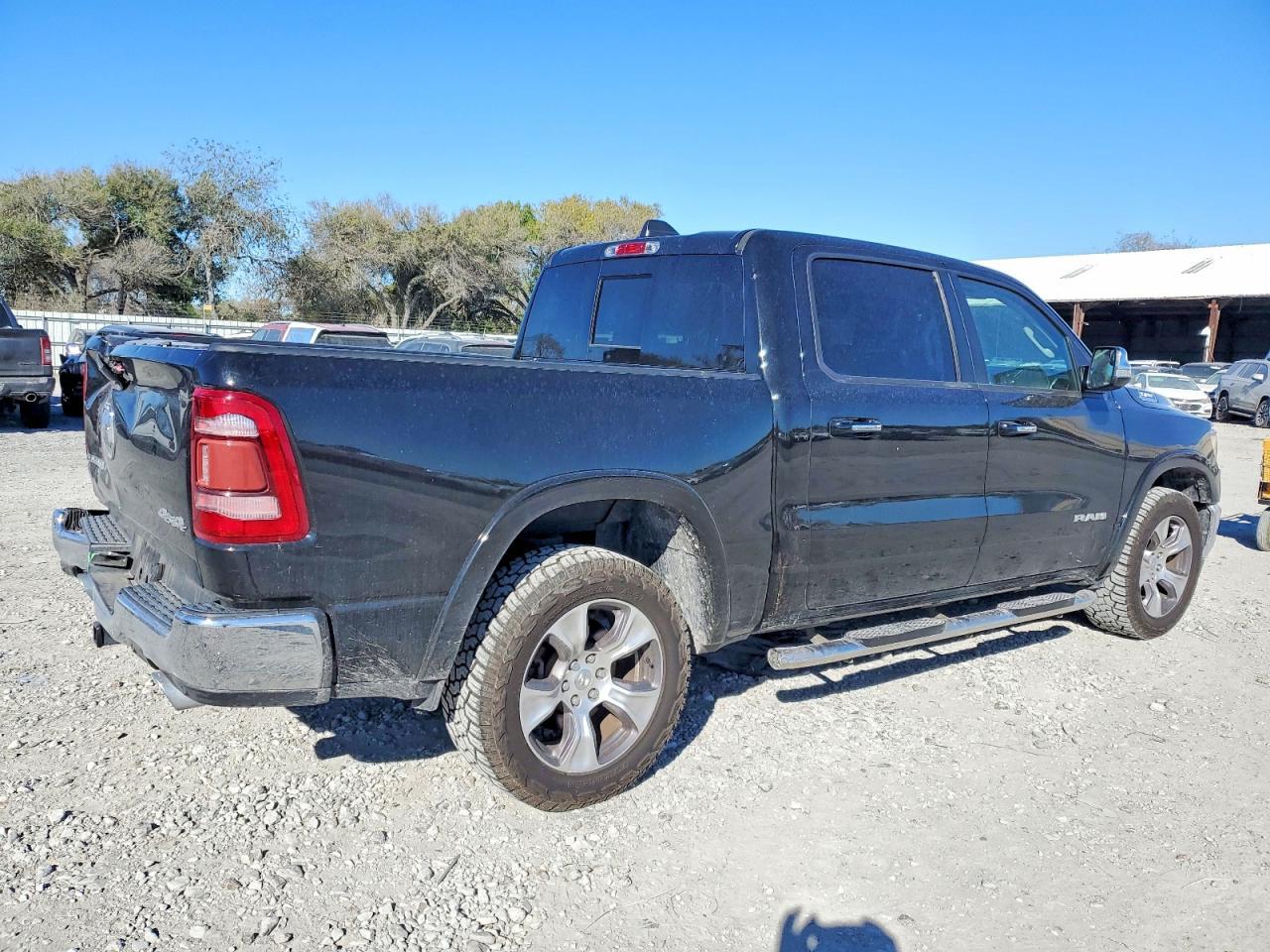 2022 Dodge 1500 Laramie