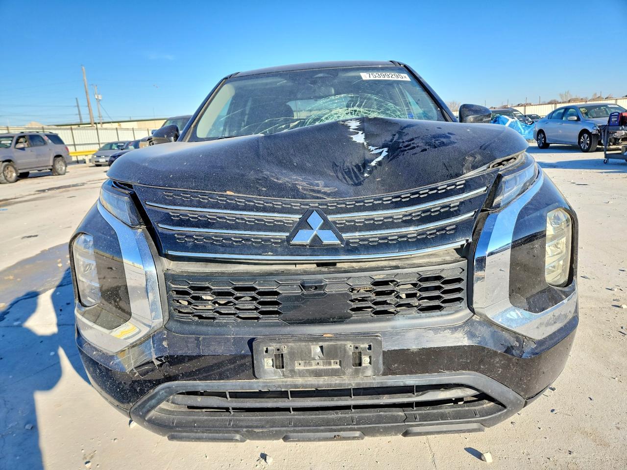 2022 Mitsubishi Outlander es