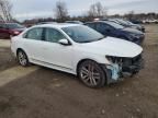 2017 Volkswagen Passat sel Premium