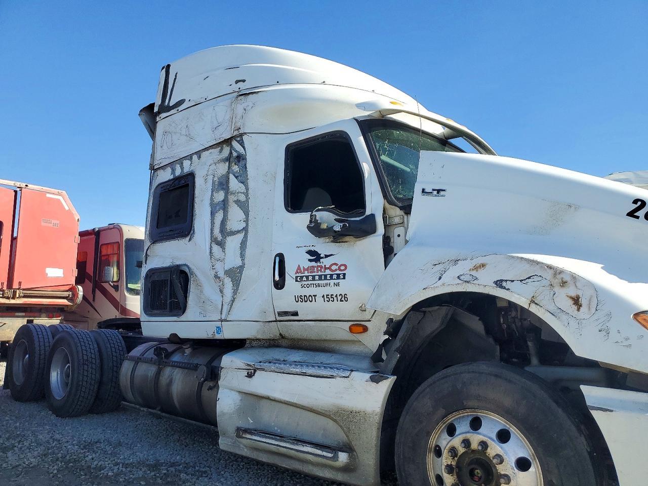 2019 International LT625-Semi Truck
