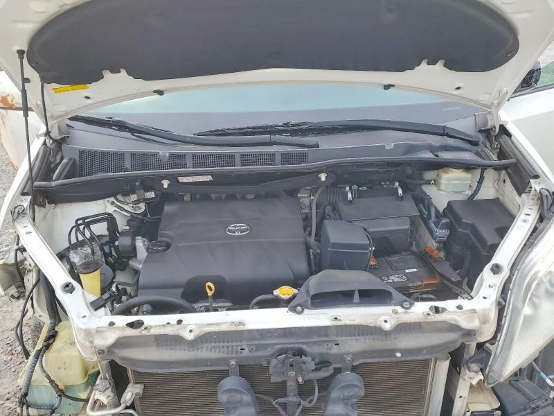 2016 Toyota Sienna xle