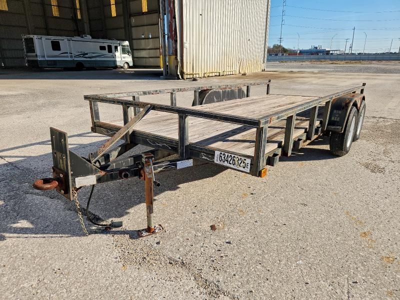2000 Big Bee Utility Trailer