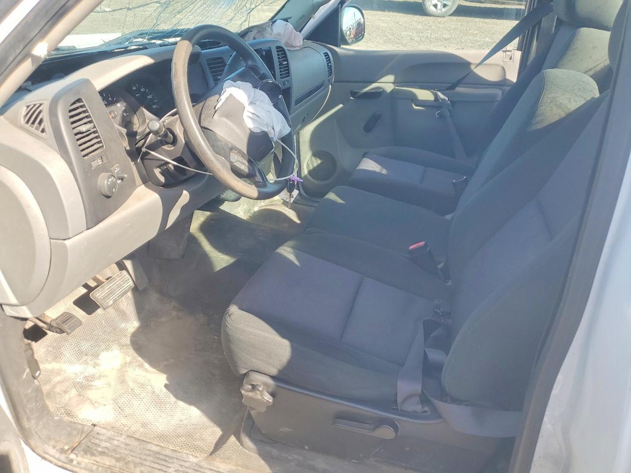 2013 Chevrolet Silverado C1500