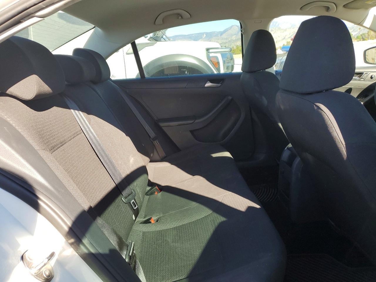 2016 Volkswagen Jetta s