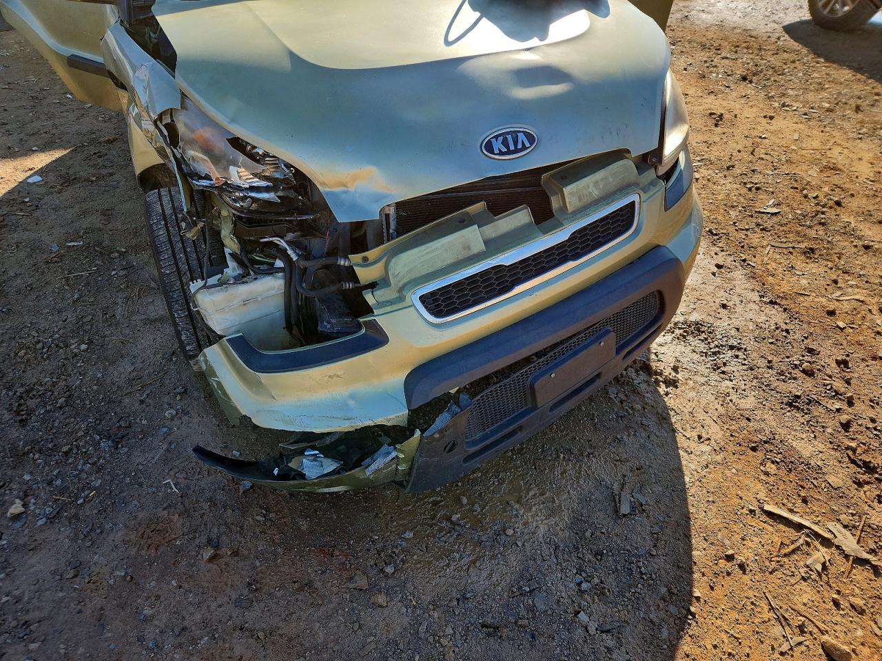 2011 KIA Soul +