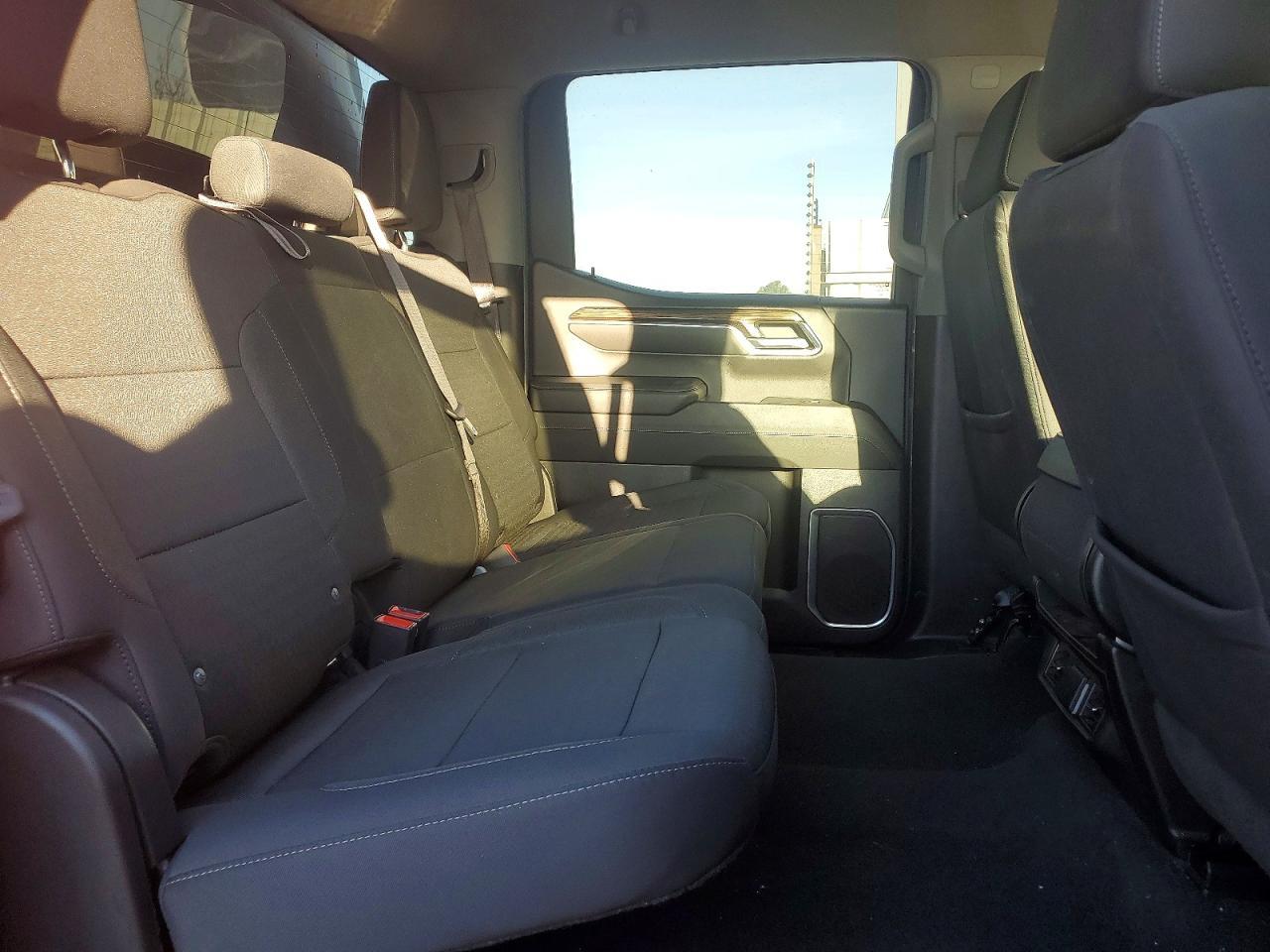 2023 Chevrolet Silverado K1500 lt