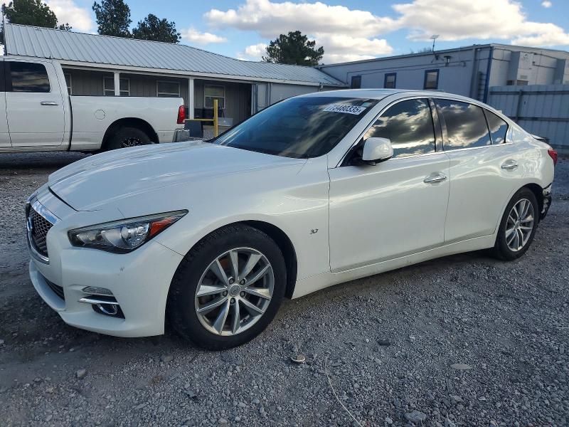 2015 Infiniti Q50 Base