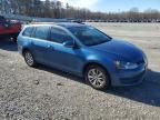 2016 Volkswagen Golf Sportwagen s