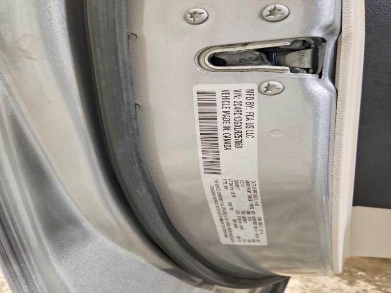 2020 Chrysler Voyager lxi