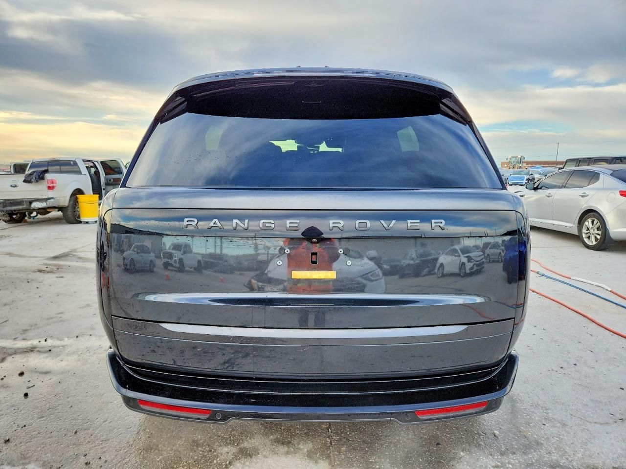 2025 Land Rover Range Rover se