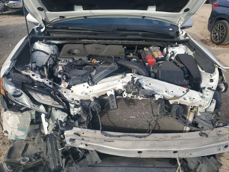 2021 Toyota Camry xse