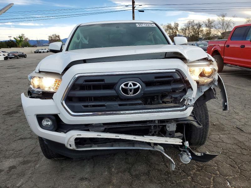 2017 Toyota Tacoma Double cab