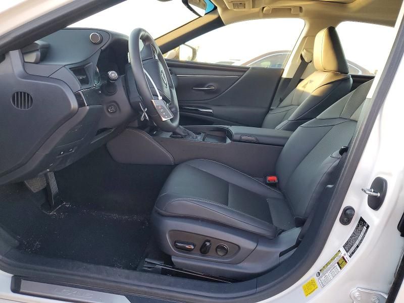 2025 Lexus Es 250 Base