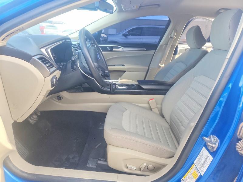 2020 Ford Fusion se