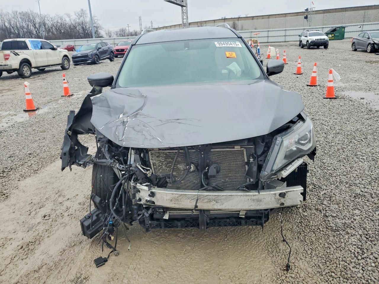 2019 Nissan Pathfinder s