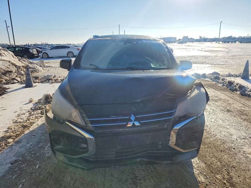 2023 Mitsubishi Mirage es