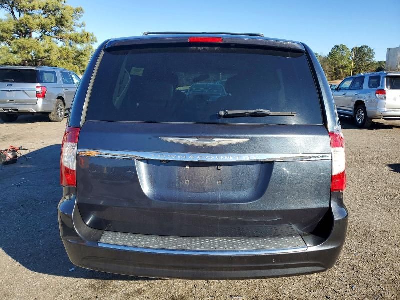 2014 Chrysler Town & Country Touring