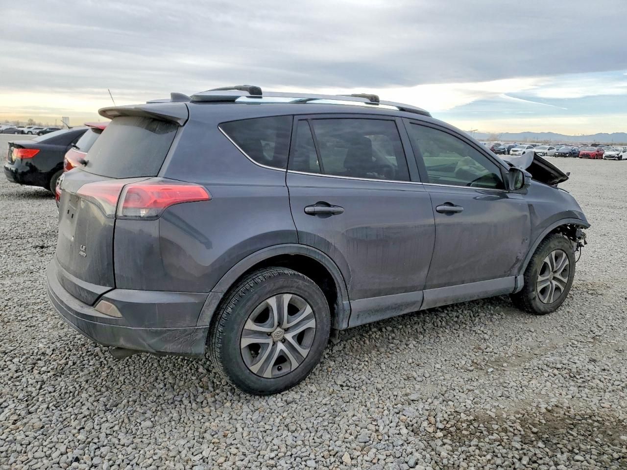 2016 Toyota Rav4 le