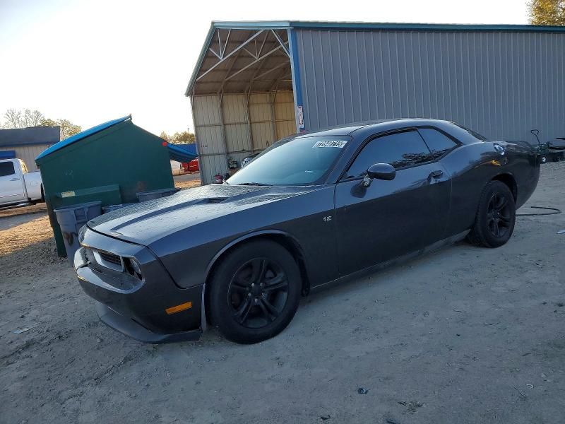 2013 Dodge Challenger sxt