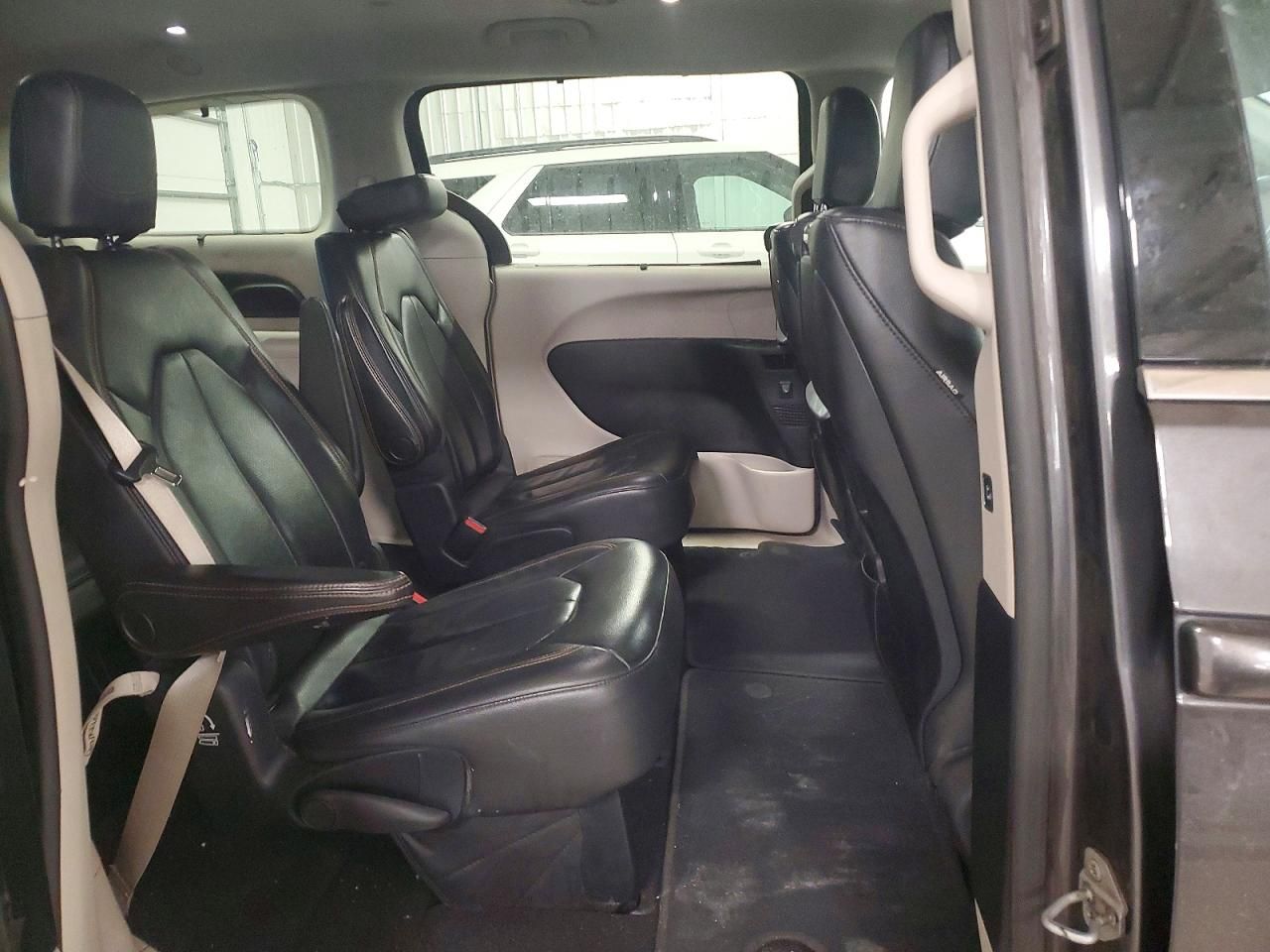 2017 Chrysler Pacifica Touring l Plus