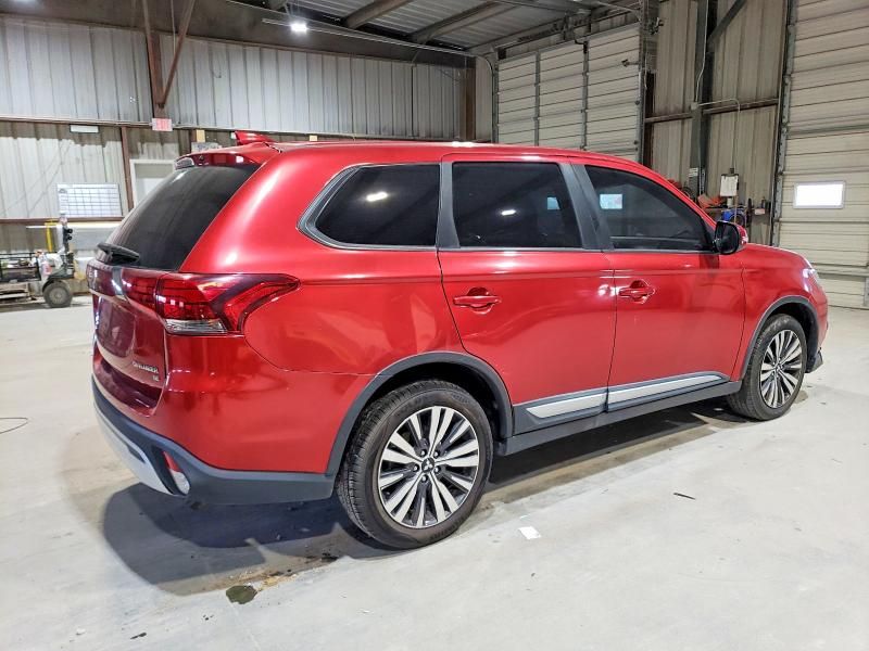 2019 Mitsubishi Outlander se