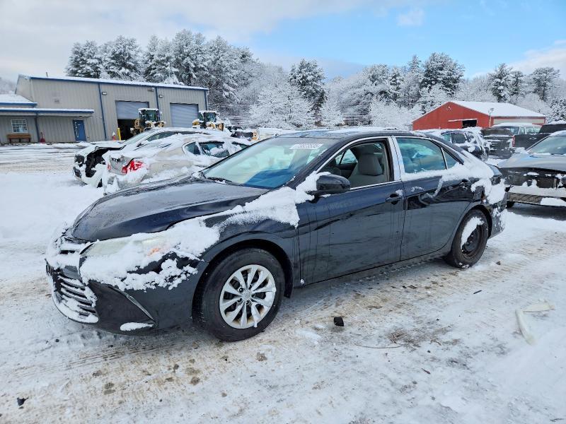 2016 Toyota Camry le