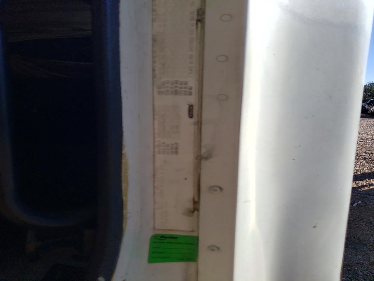 2004 Freightliner Columbia 120 Semi Truck