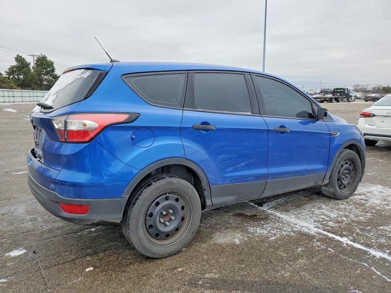 2018 Ford Escape s