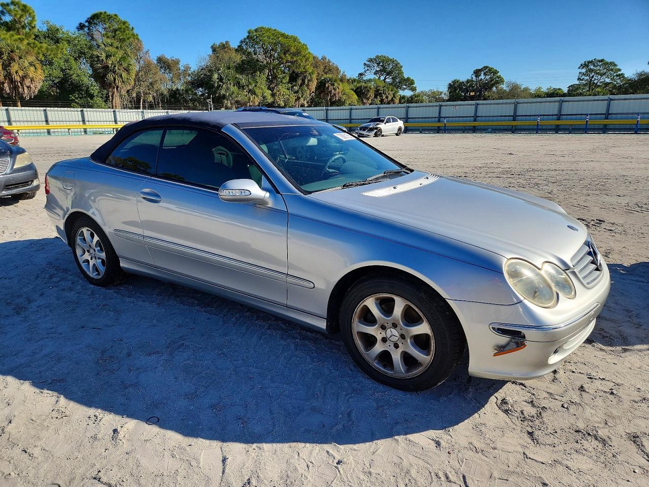 2004 Mercedes-Benz Clk 320