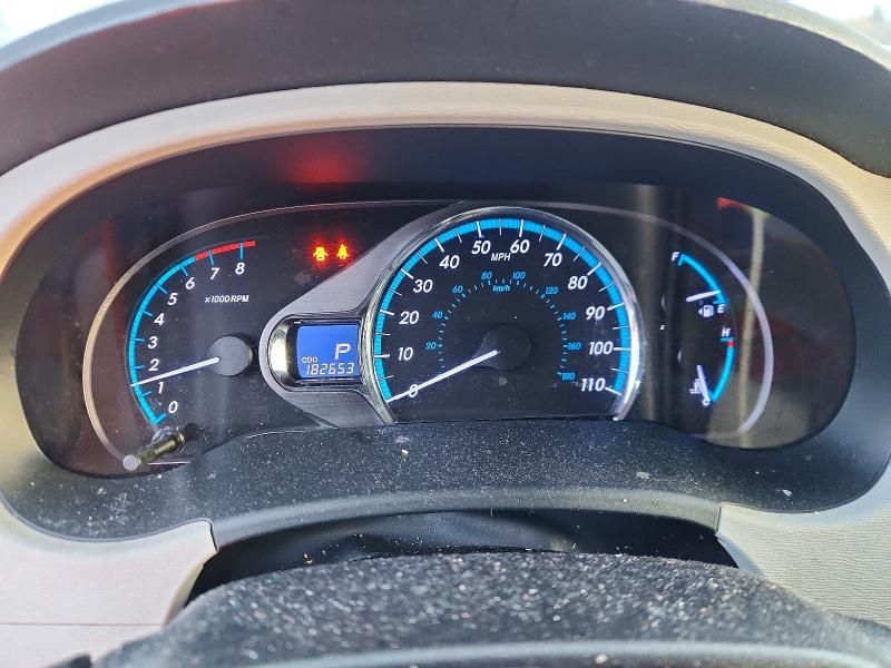 2011 Toyota Sienna xle