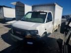 2010 GMC Savana BOX Truck