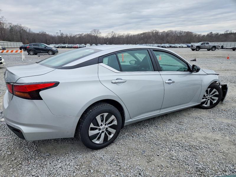 2024 Nissan Altima 2.5 s