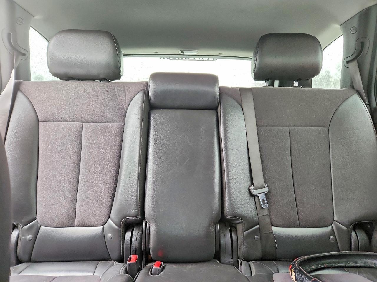 2011 Hyundai Santa fe se