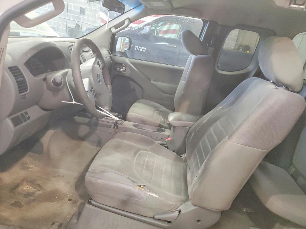 2017 Nissan Frontier s