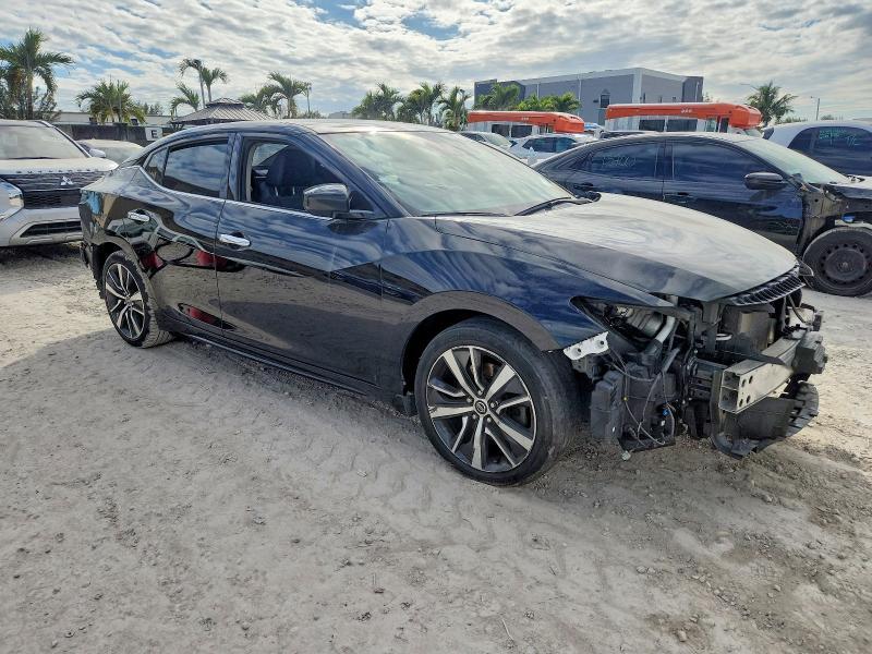 2020 Nissan Maxima s