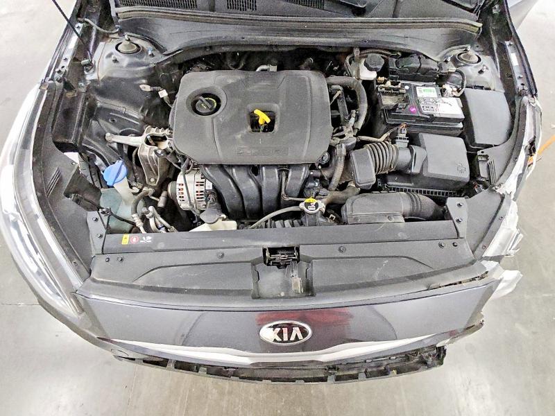 2021 KIA Forte fe